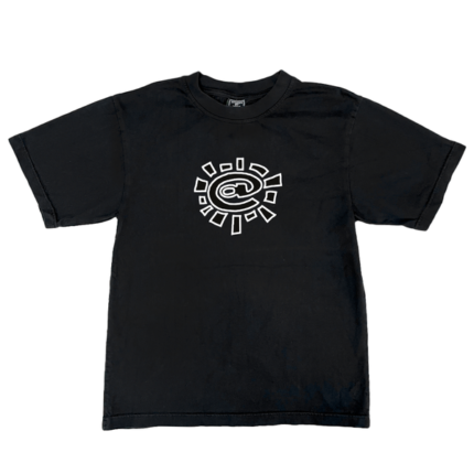 Black sun Tshirt